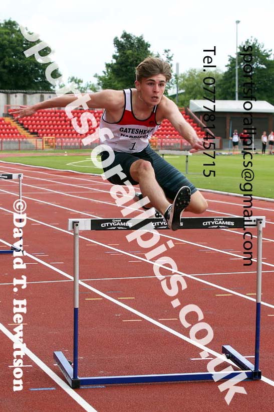 Hurdles, 2021 Northumberland, Durham and Cleveland Schools. Photo: David T. Hewitson/Sports for All Pics